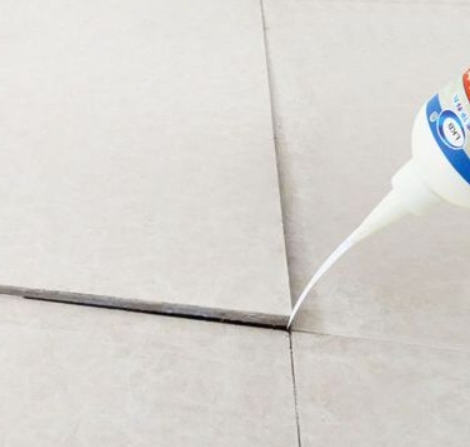 怀化瓷砖空鼓维修公司分享卫生间瓷砖脱落的原因可能有以下几点
